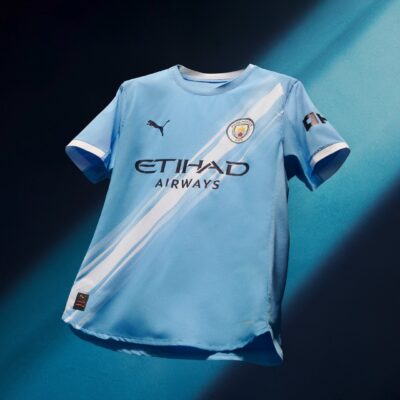 Manchester City release new home kit for 2025/26